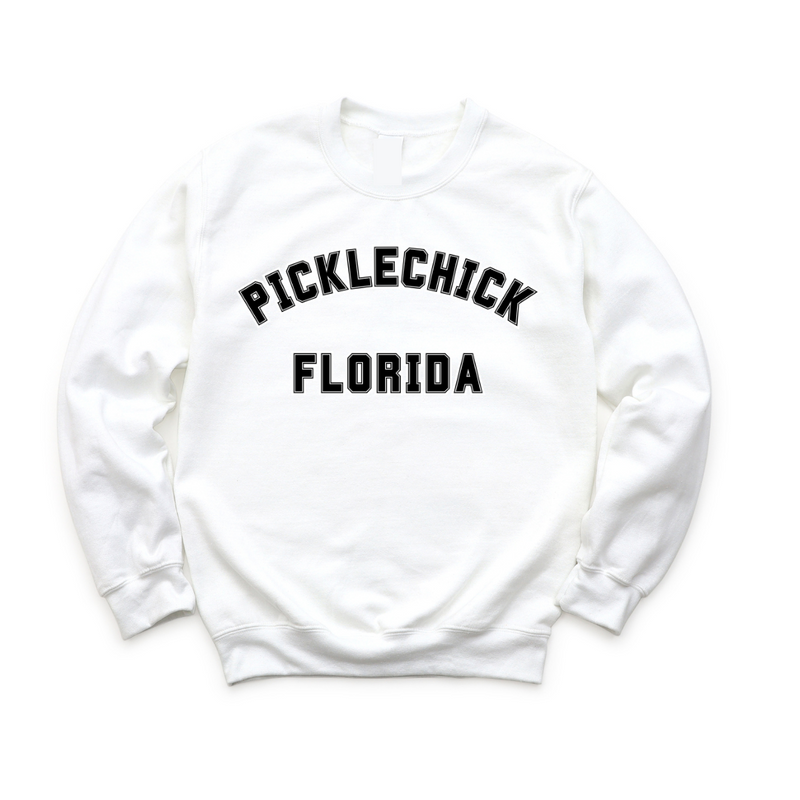 Introducing our exclusive PICKLECHICK sweatshirt! Embrace the PickleChicks spirit and spread joy wherever you go when you wear it! Whether you’re dominating the court or simply enjoying life off the sidelines, wear your PICKLECHICK swag proudly and let your enthusiasm shine.
